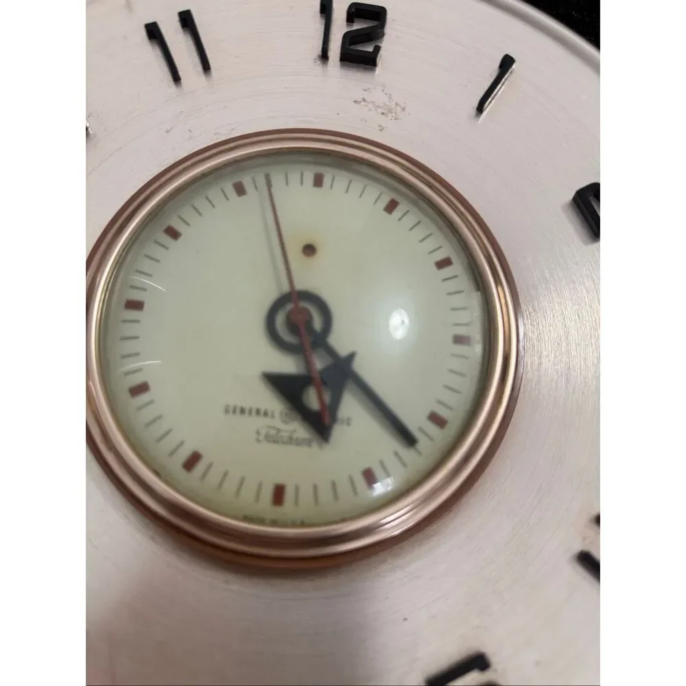 Vintage MCM  1950's Electric Spun Aluminum GE Telecron Wall Clock